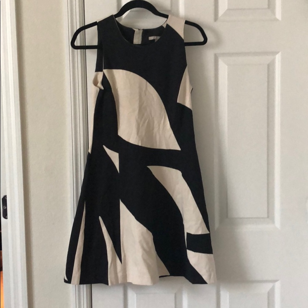 Size 10P aline abstract dress